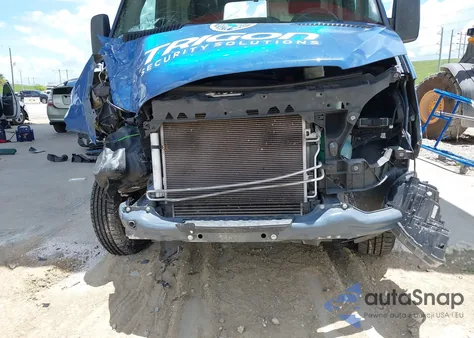 2018 Mercedes-Benz Sprinter 2500 Standard Roof V6 из США, поврежденный, VIN WD3PE7CD3JP641332